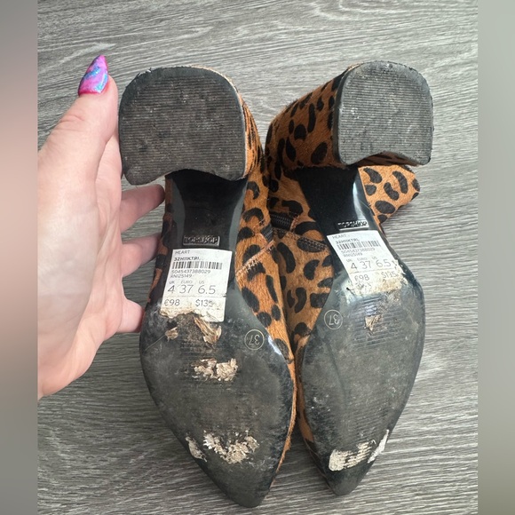 Topshop Brown Leopard Print Heeled Boots - Picture 4 of 4